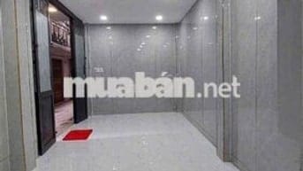 Nhà hẻm Nguyễn Đình Chiểu, 2 lầu khúc 2 chiều mới sạch sẽ