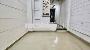 Nhà Hẻm Rộng Xe Tải DT 180m2 1Trệt 2Lầu 4Pn 4Wc Sân Xe Máy Ôtô Đậu