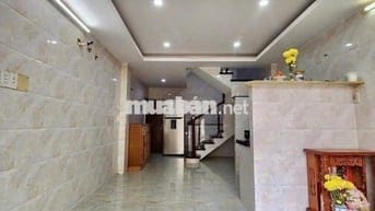 Lê văn duyệt dt 4x12m 3 lầu 3 pn nhà mới