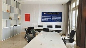 Chính chủ cho thuê nguyên căn đường Cao Thắng 4 lầu giá chỉ 44 triệu