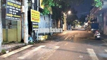 NHÀ 84M, 2 TẦNG, 4.7 TỶ TẶNG NỘI THẤT,  Đ. PHAN VĂN ĐỐI ĐI VÀO BÀ ĐIỂM