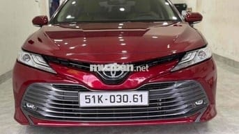 Toyota Camry 2021 2.5Q  32000 km full lịch sữ hãng