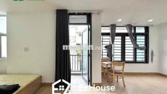 Cho thuê Căn Hộ Mini Ban Công - Ngay VHU - HUIT - GO Trường Chinh