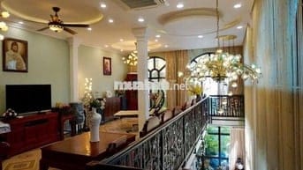 CHO THUÊ BIỆT THỰ NGUYỄN TRỌNG TUYỂN QTB, DT 10.5x16M, 4 TẦNG, 70TR