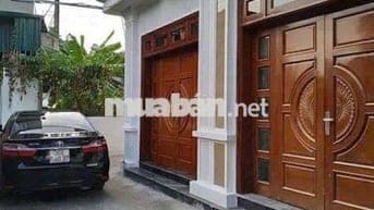 Nhà Thạch Bàn - 40m - 5 tầng ô tô đỗ cửa - gần chợ Đồng Dinh