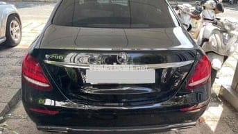 Mercedes Benz E Class 2019 E200 - 95000 km