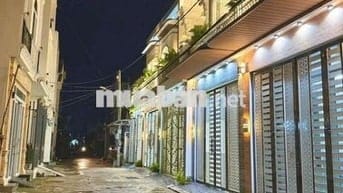 NHÀ 1 TRỆT 1 LẦU  HẺM 3-4 ĐƯỜNG NGUYỄN VĂN CỪ - NINH KIỀU - CẦN THƠ