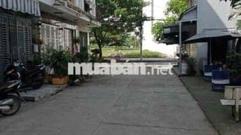 BÁN ĐẤT TẶNG NHÀ 2 LẦU HẺM 2 XE HƠI KHÔNG QUY HOẠCH 5.2TỶ