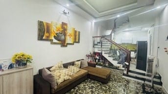 Siêu Hiếm - Gần Cầu Rồng - Đường Võ Văn Kiệt Nhà 3 Tầng