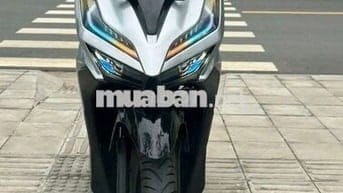 Honda Vario 150 Bạc đen