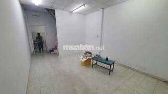 Cho thuê nhà nguyên căn.Đường Cách Mạng Tháng Tám.Phường 15.Quận 10