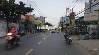 NHÀ MỚI ĐÚC 1 LẦU ĐƯỜNG XE HƠI4X34 ĐƯỜNG 833B. XÃ PHƯỚC VÂN. CẦN ĐƯỚC.