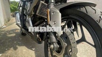 Cần bán z300 touring 30k km