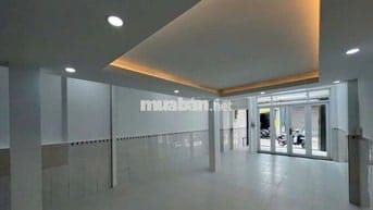 Mặt TIền Đường Giao Lê Quang Định Và Phan VĂn Trị 270m2 3 Lầu Ngay Chợ