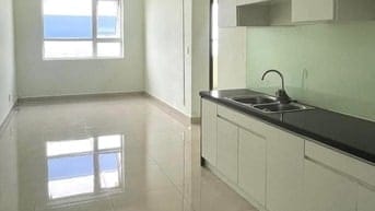 Nằm ngay trung tâm thương mại pacr mall 