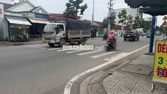 • Đất Thổ cư . Mặt Tiền Đồng Bà Canh . Xuân Thới Sơn . HM