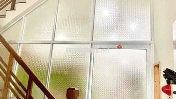 Trống 1 căn , full nội thất , phòng ngủ tách biệt