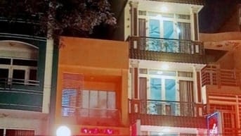 Bán nhà mặt tiền đường an dương vương 