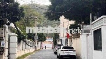 BÁN NHÀ MẶT TIỀN SÁT BIỂN BÃI SAU THUỲ VÂN VŨNG TÀU GIÁ CHỈ 17 TỶ TL