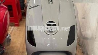 Piaggio Vespa 125ie Phun Xăng Điện Tử 2012 . BSTP