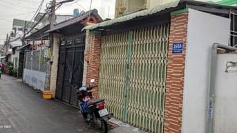 Cho thuê nhà đường số 9, Hiệp Bình, khu Vạn Phúc, 9tr, tiện kinh doanh