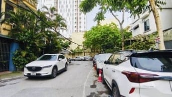 Trần Bình – Cầu Giấy – Ô Tô KD – 71 M2 – 4 T – MT 4.5 M – Giá 18.3 Tỷ.