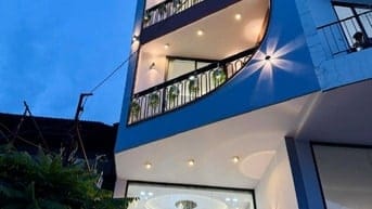 Mặt tiền oto 6m Phạm Văn Đồng giáp Bình Thạnh 5 tầng chỉ hơn 9 tỷ