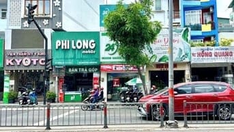 BÁN NHÀ MẶT TIỀN 652 ĐƯỜNG 3 THÁNG 2, QUẬN 10