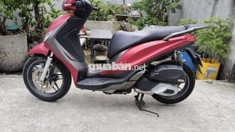 Piaggio Medley S Iget ABS Đỏ