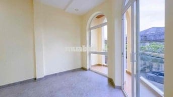 Cho Thuê NNC 1 Trệt 3 Lầu 4PN 3WC mặt tiền Vũ Ngọc Phan - Bình Thạnh