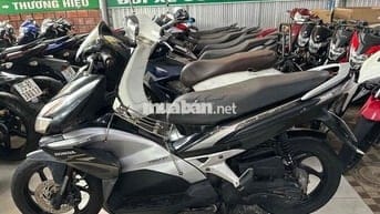 Honda Air Blade 2010 Đen Bạc vành 6 lá quá đẹp