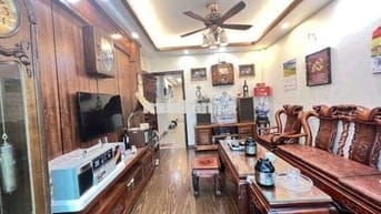 🌹🌹🌹MẶT HỒ THOÁNG MÁT QUANH NĂM - VỈA HÈ - Ô TÔ VÀO NHÀ - KINH DOANH