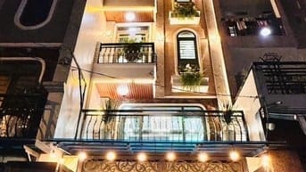 Ngộp, gấp bán nhà mặt tiền hẻm