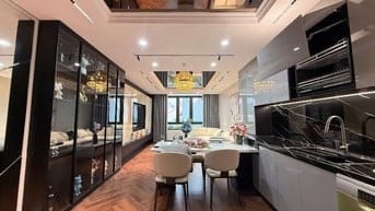 CC bán nhà 7 tầng 60m2 ngõ ô tô sát phố Xuân Thuỷ ,full nội thất
