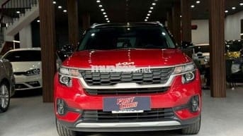 Kia Seltos 2022 Deluxe 1.4 Turbo, màu đỏ,10.800 km