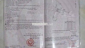 chu cần bán nhà nát mặt tiền thương mãi gần chơ trung chanh