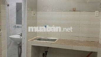 CHO THUÊ NHÀ NGUYÊN CĂN – 2 PHÒNG NGỦ + GÁC LỬNG RỘNG GẦN ĐH VĂN LANG