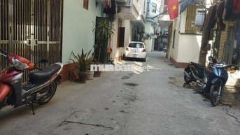 Bán nhà gần mặt đường Chiến Thắng, Nguyễn Trãi - lô góc - ngõ nông