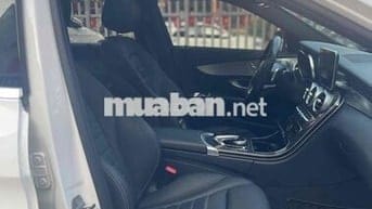 Mercedes Benz C Class 2016 C300 AMG - 110000 km