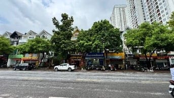 Đẹp, Hiếm, Bán Gấp! Mặt Phố Nguyễn Chánh - KD Nhà Hàng - 100M2* 54Tỷ