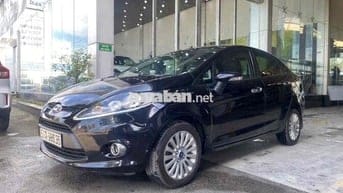 Ford Fiesta 2013 1.6 AT Hatchback - 42000 km