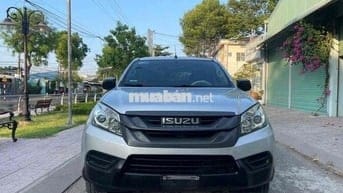 Isuzu Mu X 2017 2.5 4X2 MT - 101000 km
