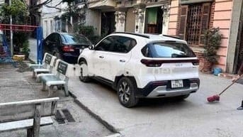 BÁN NHÀ LẠC LONG QUÂN – NGÕ ĐẸP 4M – Ô TÔ ĐỖ CỬA  – SÁT HỒ TÂY