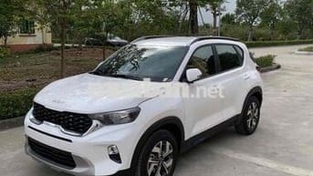 Kia Sonet 2023 Deluxe 1.5 AT - 32000 km