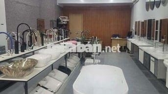 Sang Nhượng Cửa Hàng Thiết Bị Vệ Sinh