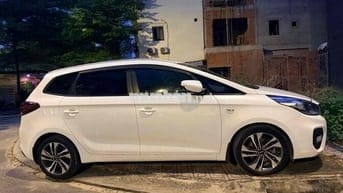 Kia Rondo 2017 2.0 MT xe gd 1 chủ cực zin đẹp rẻ