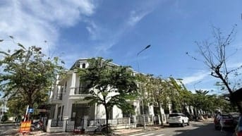 Nhà 2 mặt tiền, thích hợp làm văn phòng diện tích 88m2. Giá thuê 7tr