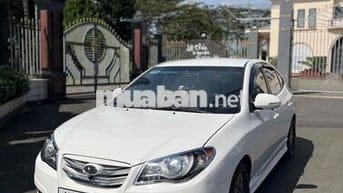 Hyundai Avante 2013 1.6 MT - 97000 km