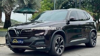 VinFast Lux SA Premium 2019 - Màu nâu- 5v3km