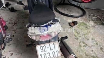 Suzuki Axelo Sport Xanh 5 vạn